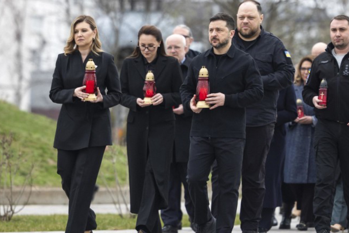 Зеленски: Русия убеждава САЩ, че може да превземе Донбас за 2 месеца